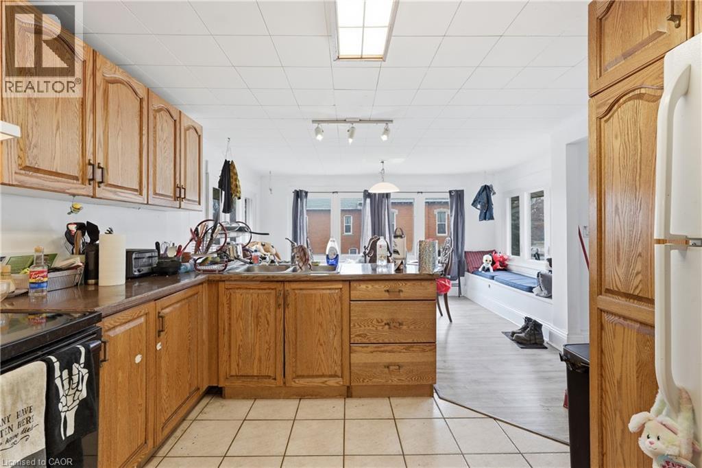 89 Main Street E, Grimsby, Ontario  L3M 1N6 - Photo 17 - 40845924