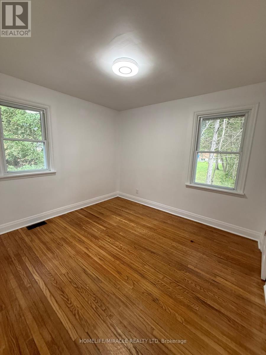 88 Crestview Avenue, Belleville, Ontario  K8N 1W9 - Photo 9 - X13484762
