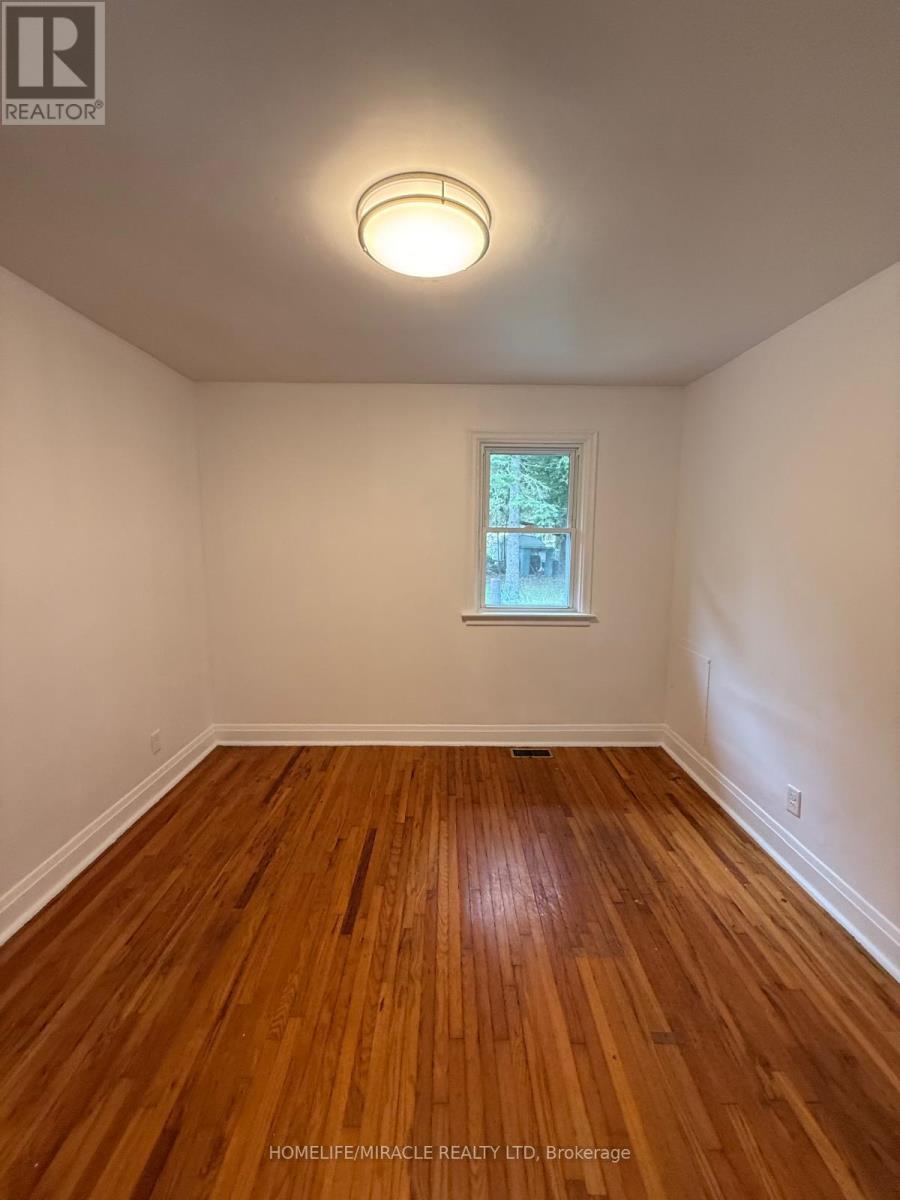 88 Crestview Avenue, Belleville, Ontario  K8N 1W9 - Photo 12 - X13484762
