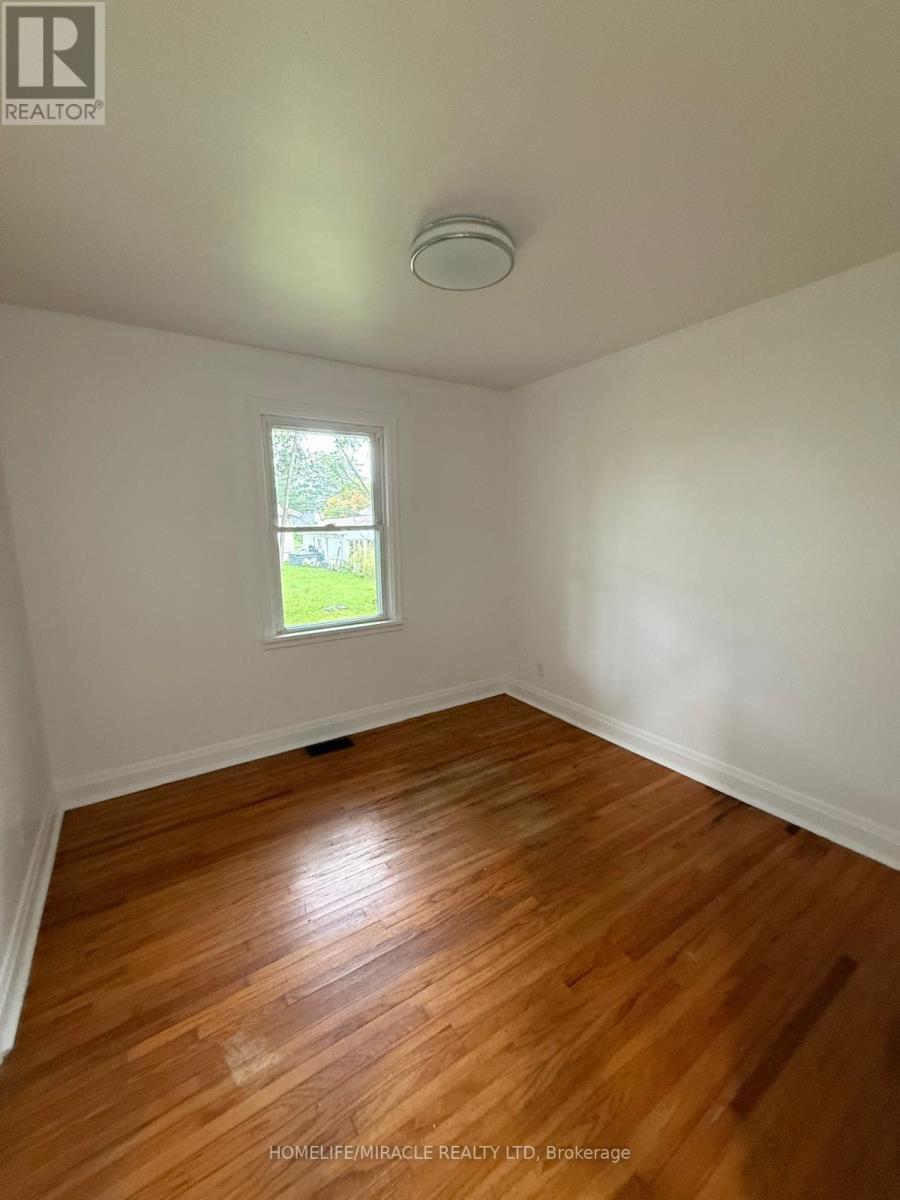 88 Crestview Avenue, Belleville, Ontario  K8N 1W9 - Photo 13 - X13484762