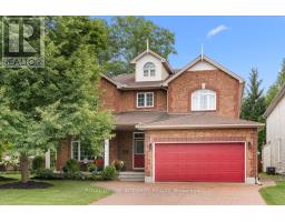 40 BON ECHO CRESCENT, Ottawa, Ontario