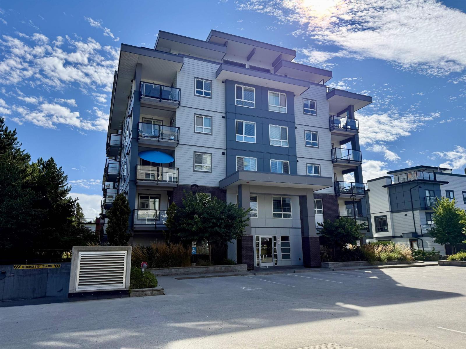 312 1516 Mccallum Road, Abbotsford, British Columbia  V2S 0L9 - Photo 2 - R3160469