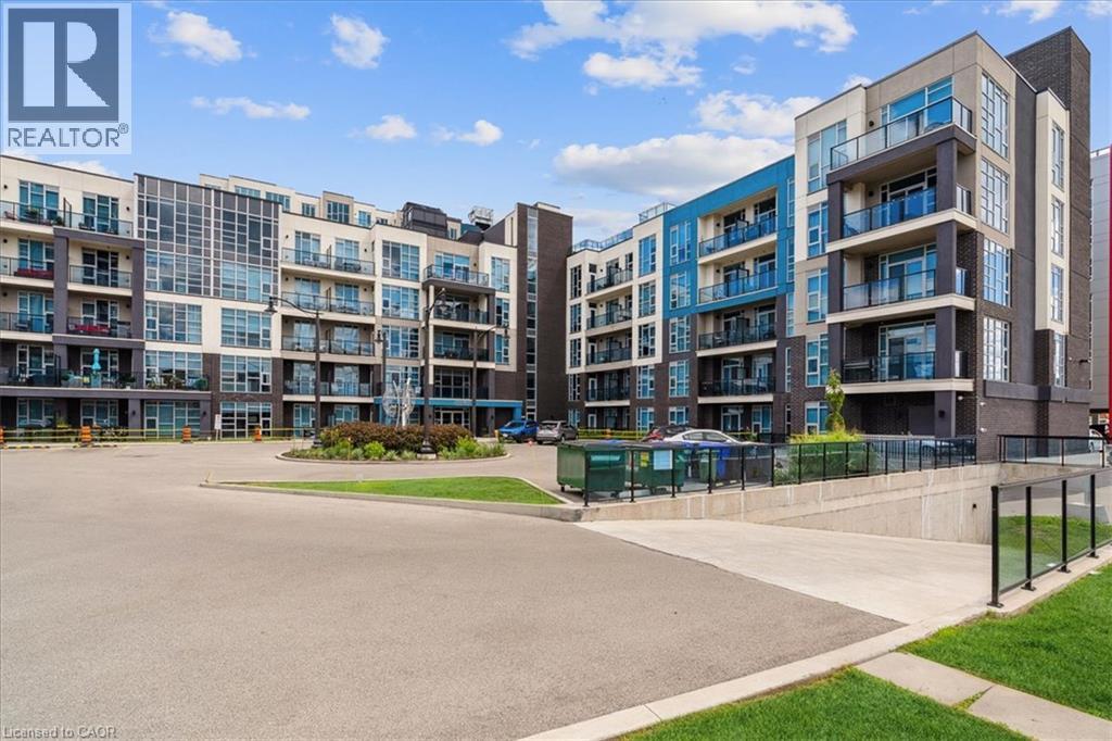 10 Concord Place Unit# 404, Grimsby, Ontario  L3M 0G6 - Photo 3 - 40858241
