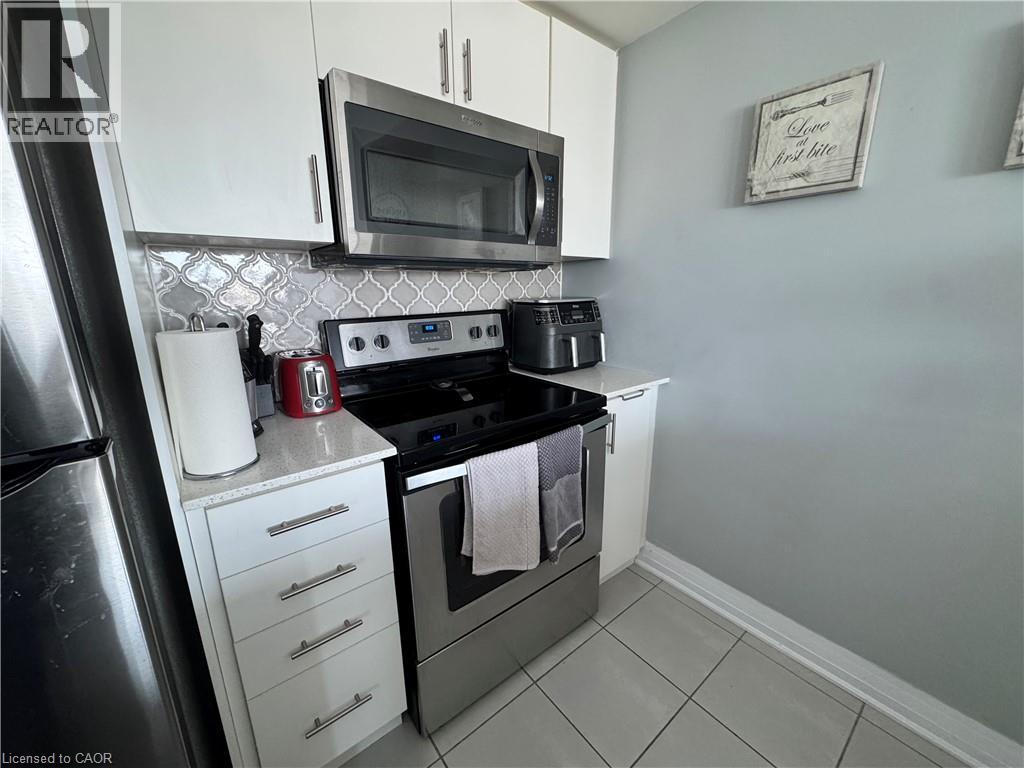 10 Concord Place Unit# 404, Grimsby, Ontario  L3M 0G6 - Photo 11 - 40858241