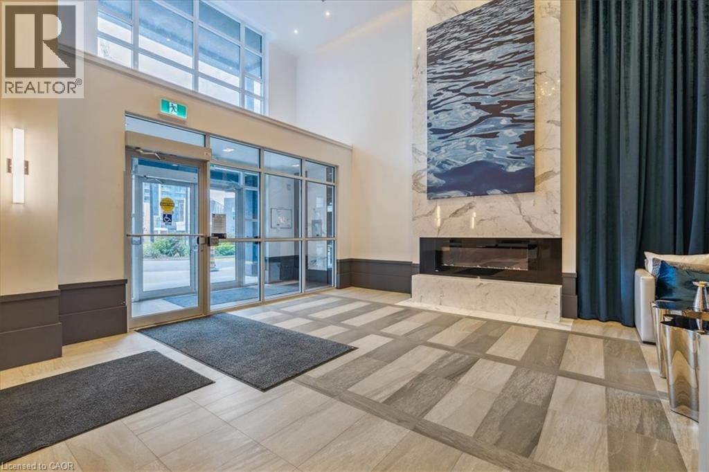 10 Concord Place Unit# 404, Grimsby, Ontario  L3M 0G6 - Photo 4 - 40858241