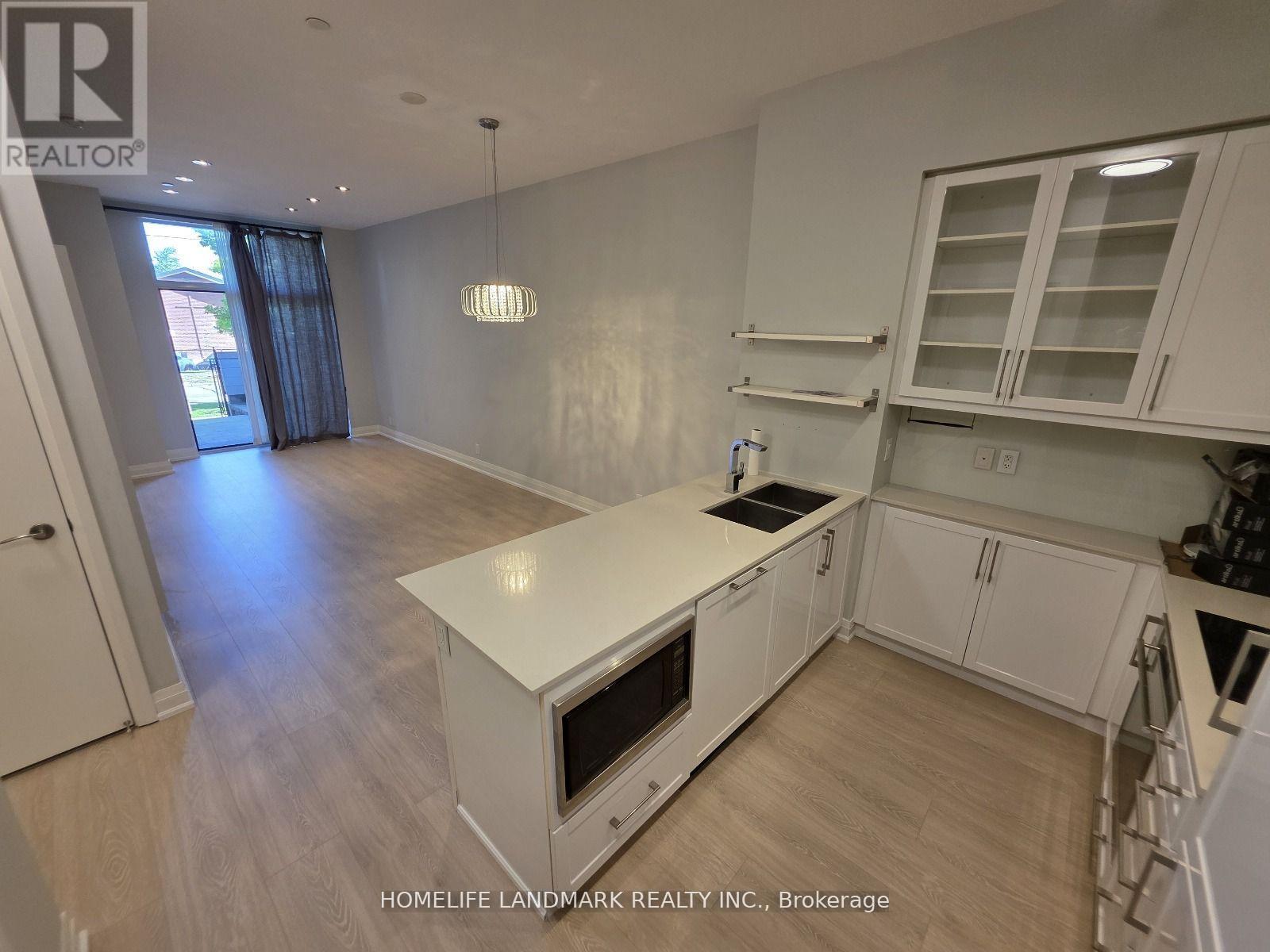 116 - 21 Clairtrell Road, Toronto, Ontario  M2N 0G8 - Photo 4 - C13733888