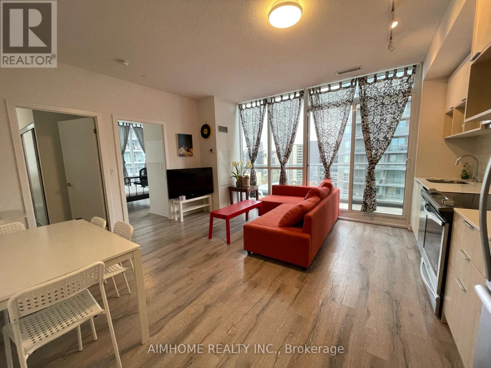 1305 - 52 Forest Manor Road, Toronto, Ontario  M2J 0E2 - Photo 3 - C13733890