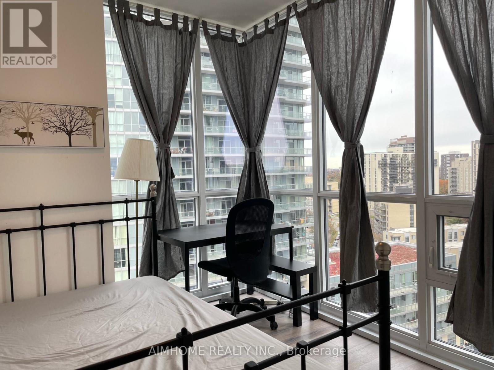 1305 - 52 Forest Manor Road, Toronto, Ontario  M2J 0E2 - Photo 5 - C13733890