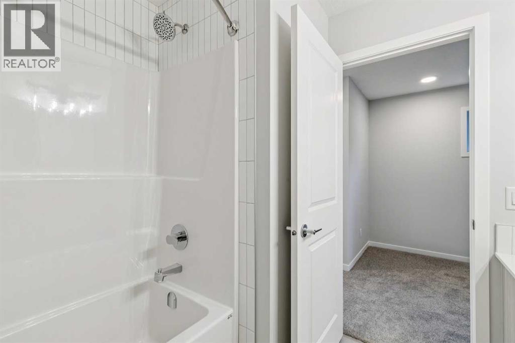 58 Creekview Avenue, Calgary, Alberta  T2X 6M7 - Photo 19 - A2341803