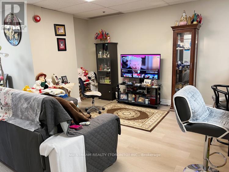 16 - 5800 Sheppard Avenue E, Toronto, Ontario M1B 5J7 - Photo 18 - E13733920