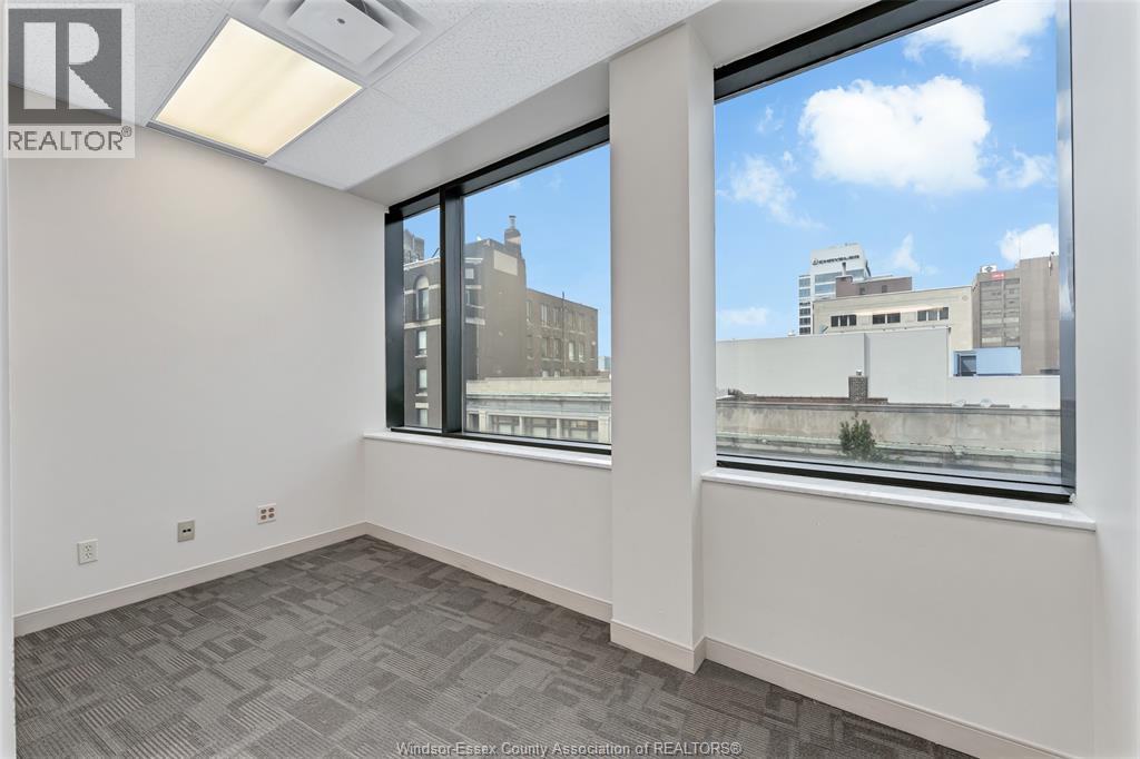 301 Ouellette, Windsor, Ontario  N9A 4J4 - Photo 28 - 26021218