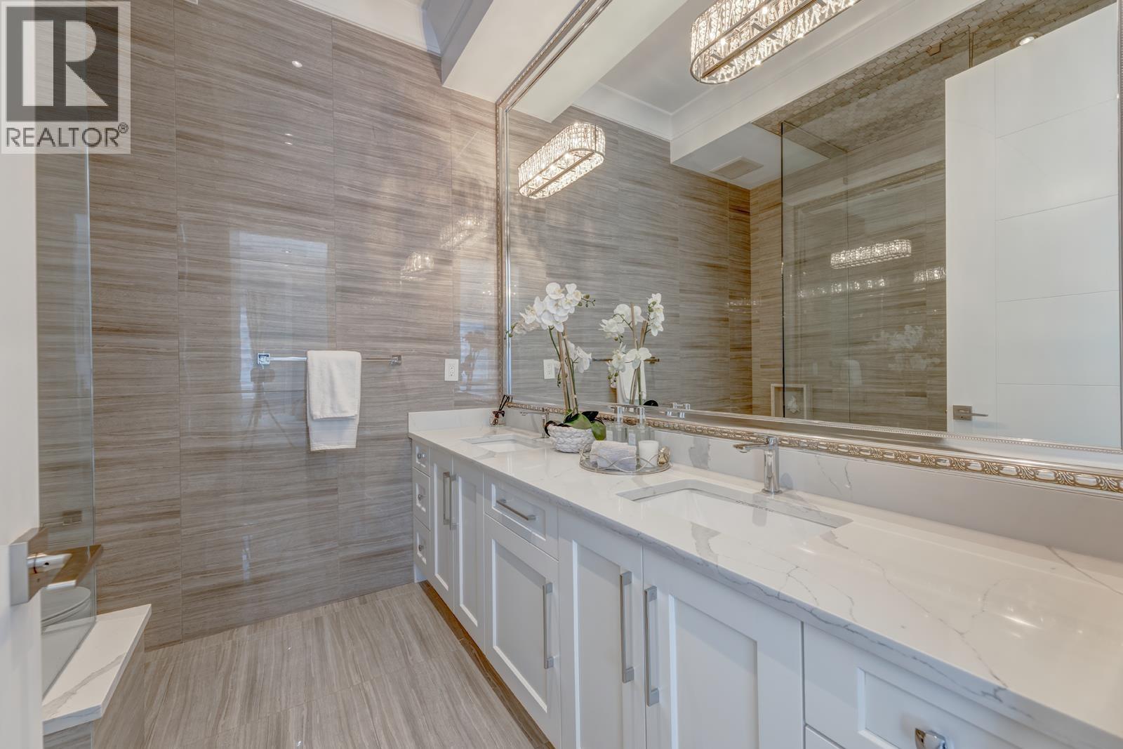7102 Bridge Street, Richmond, British Columbia  V6Y 2S7 - Photo 18 - R3160527