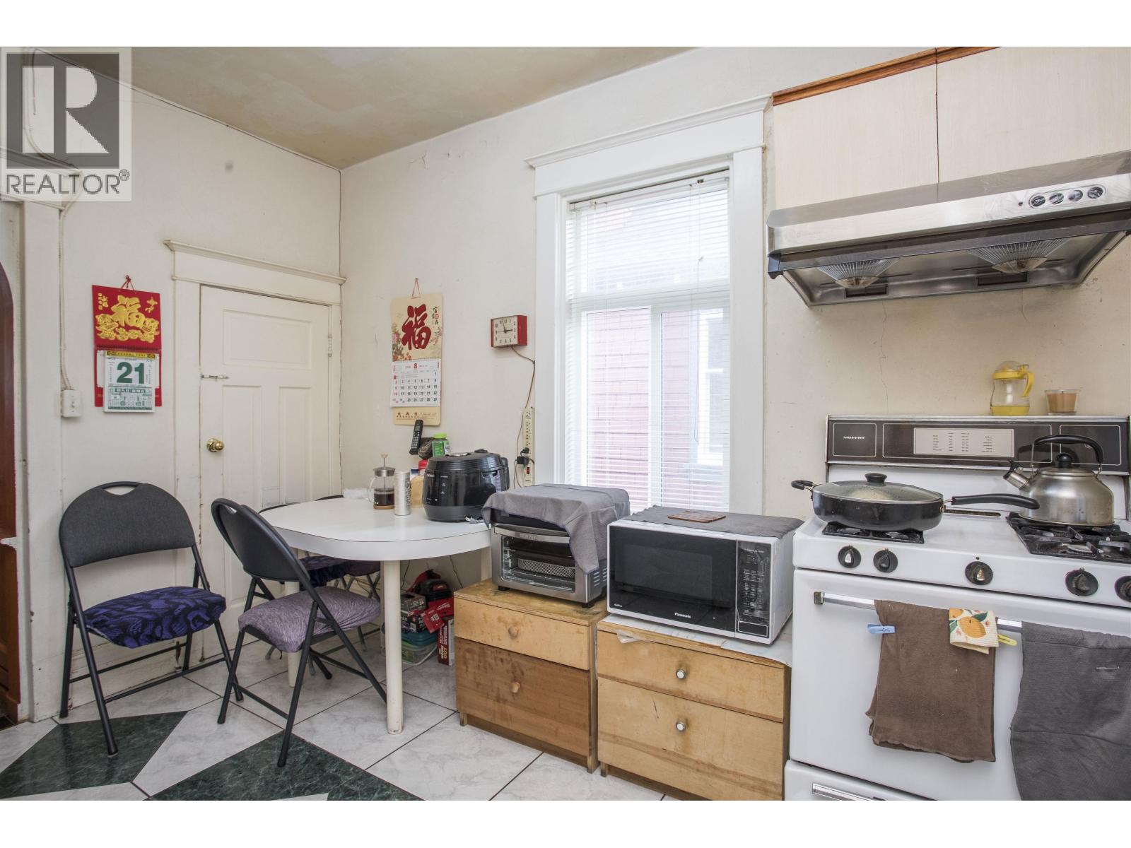 2039 Turner Street, Vancouver, British Columbia  V5L 2A2 - Photo 10 - R3160540