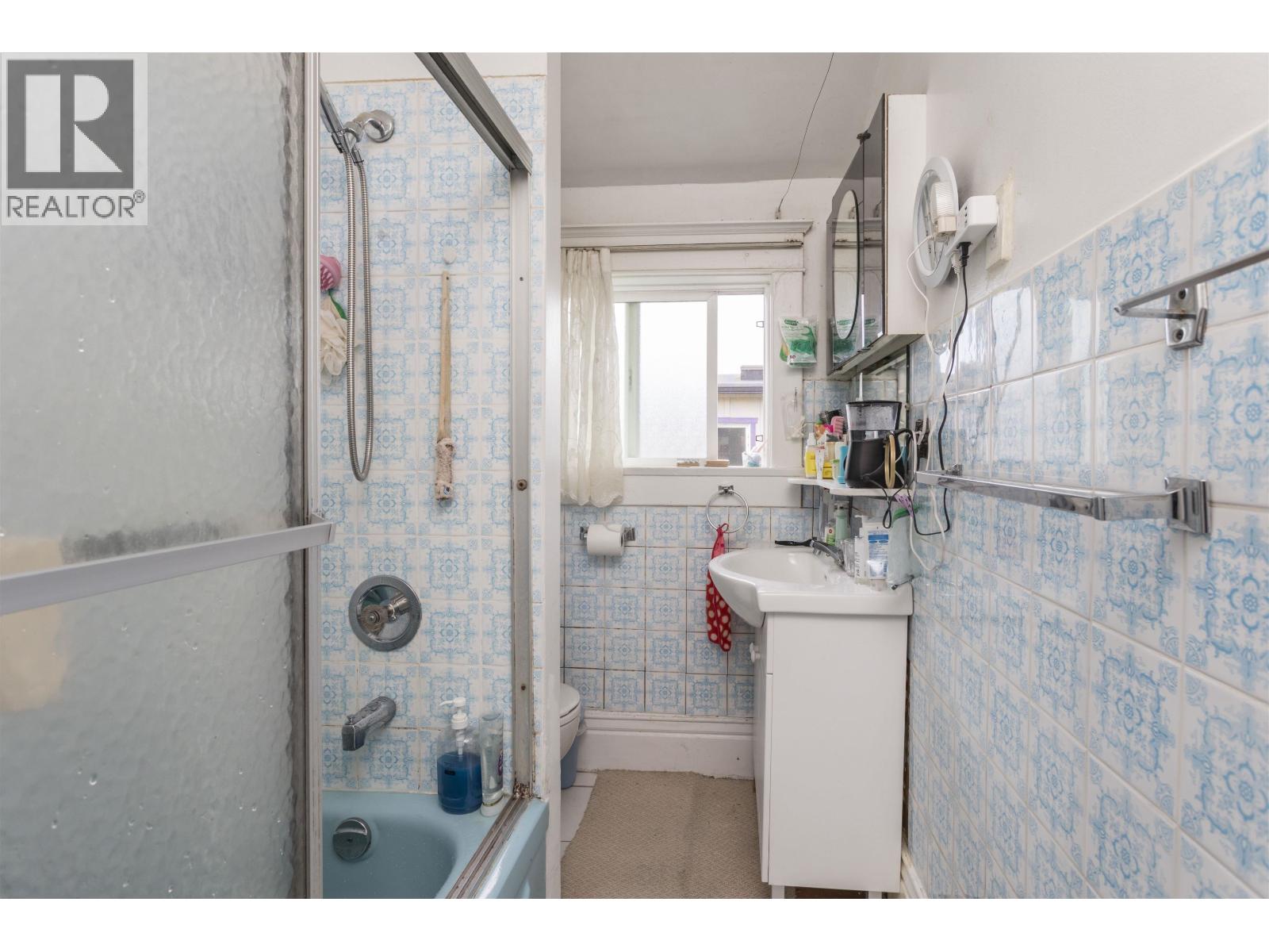 2039 Turner Street, Vancouver, British Columbia  V5L 2A2 - Photo 15 - R3160540