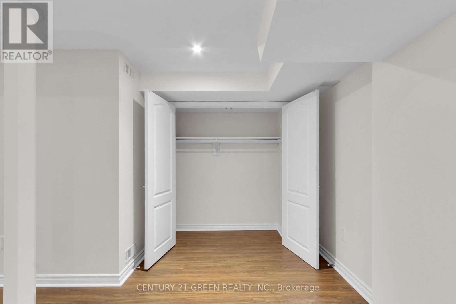 3081 Hawktail Crescent, Mississauga, Ontario  L5M 6W8 - Photo 39 - W13733910
