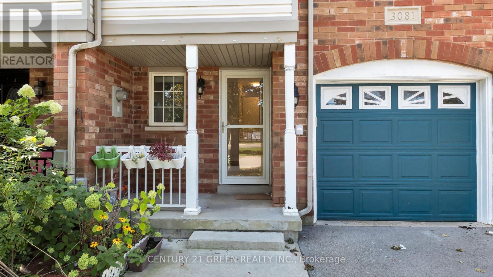 3081 Hawktail Crescent, Mississauga, Ontario  L5M 6W8 - Photo 4 - W13733910