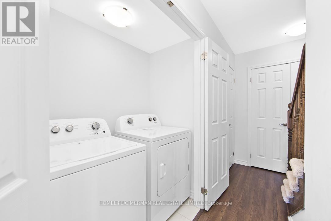 552 Buckeye Court, Milton, Ontario  L9E 1M2 - Photo 12 - W13733936