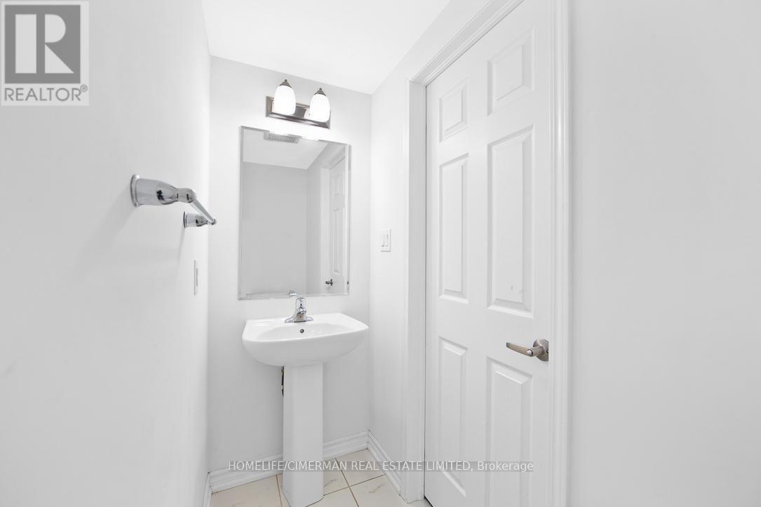 552 Buckeye Court, Milton, Ontario  L9E 1M2 - Photo 13 - W13733936