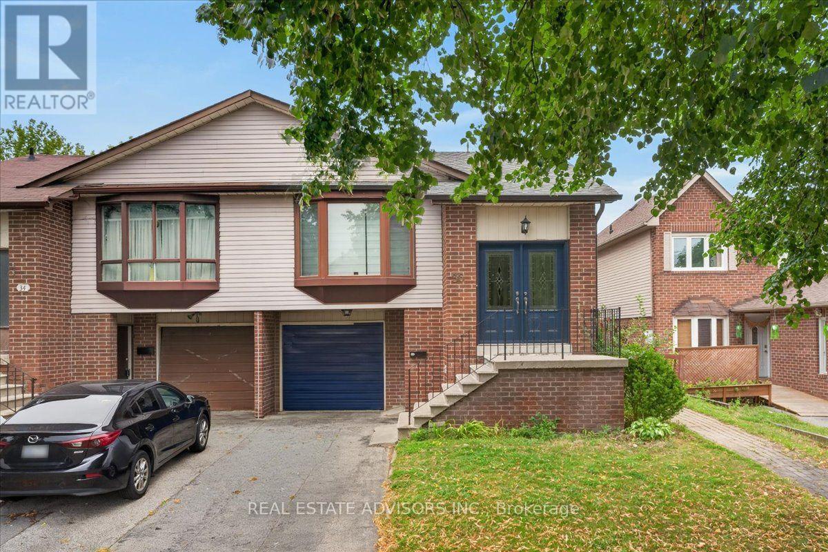 36 MOUNT PLEASANT DRIVE, Brampton, Ontario