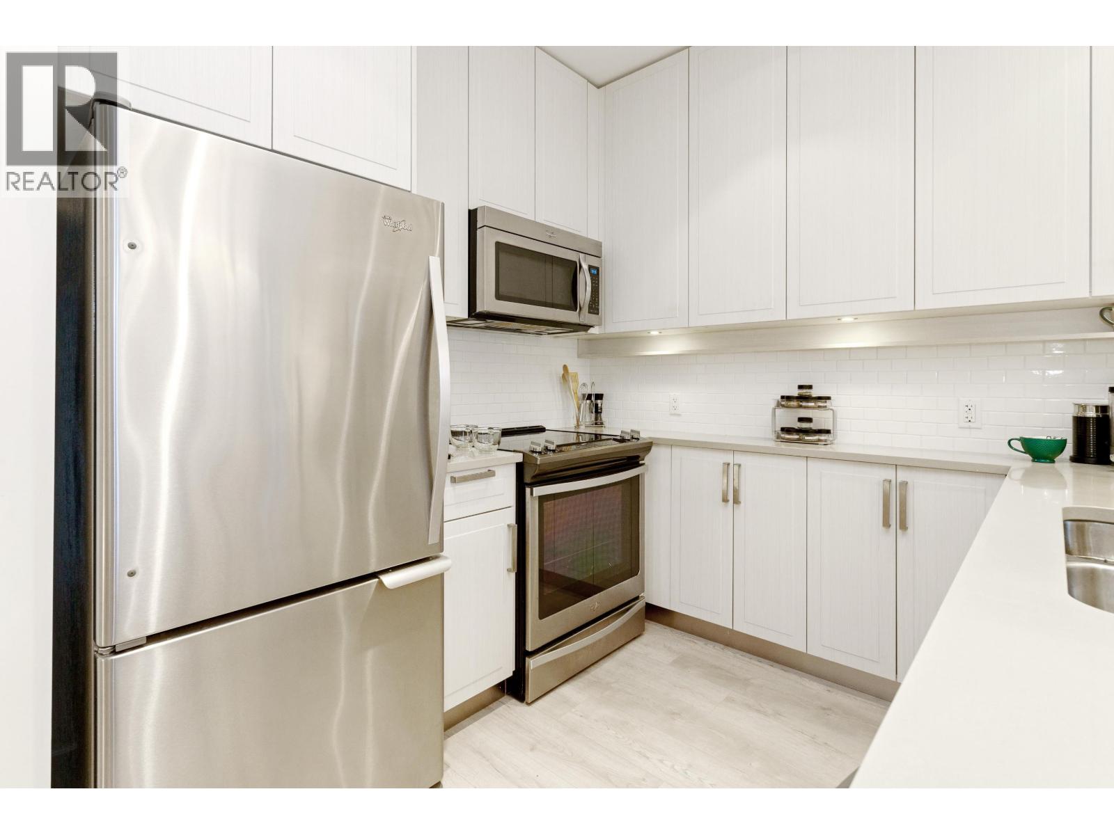 117 2307 Ranger Lane, Port Coquitlam, British Columbia  V3B 0L7 - Photo 3 - R3160459