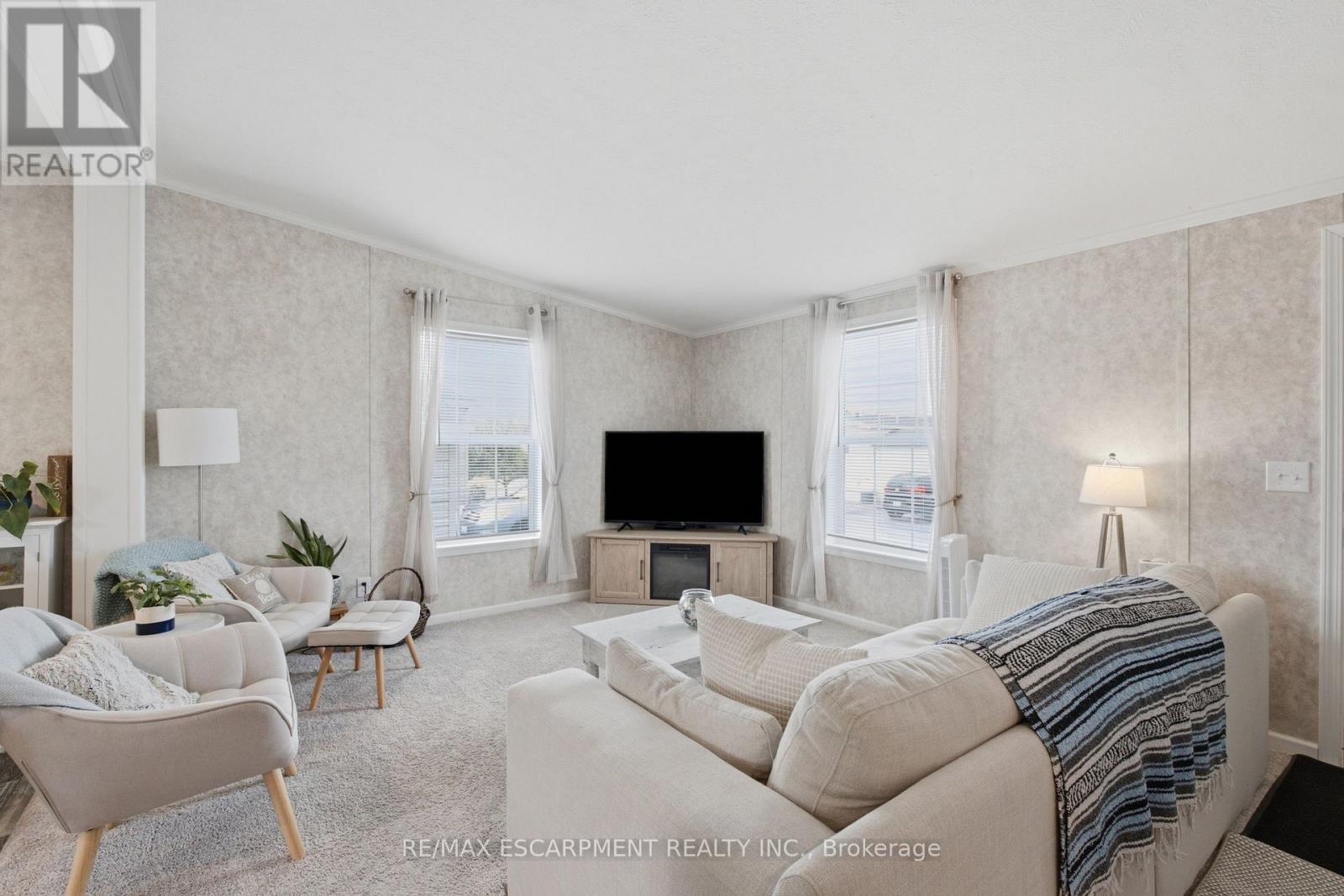 10 Marsh Cove, Haldimand, Ontario  N0A 1L0 - Photo 4 - X13724228