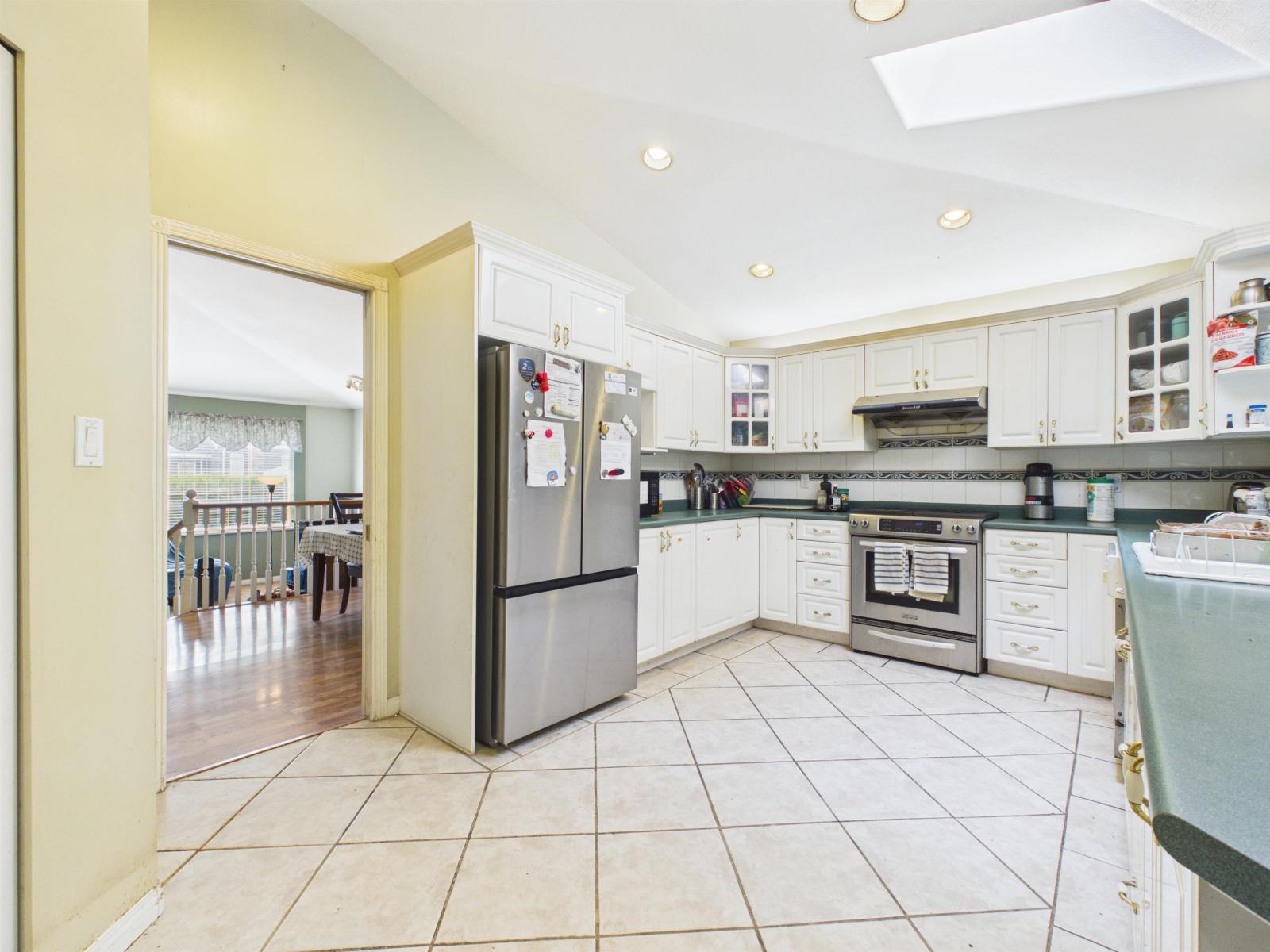 10576 154a Street, Surrey, British Columbia  V3R 4K1 - Photo 14 - R3160558