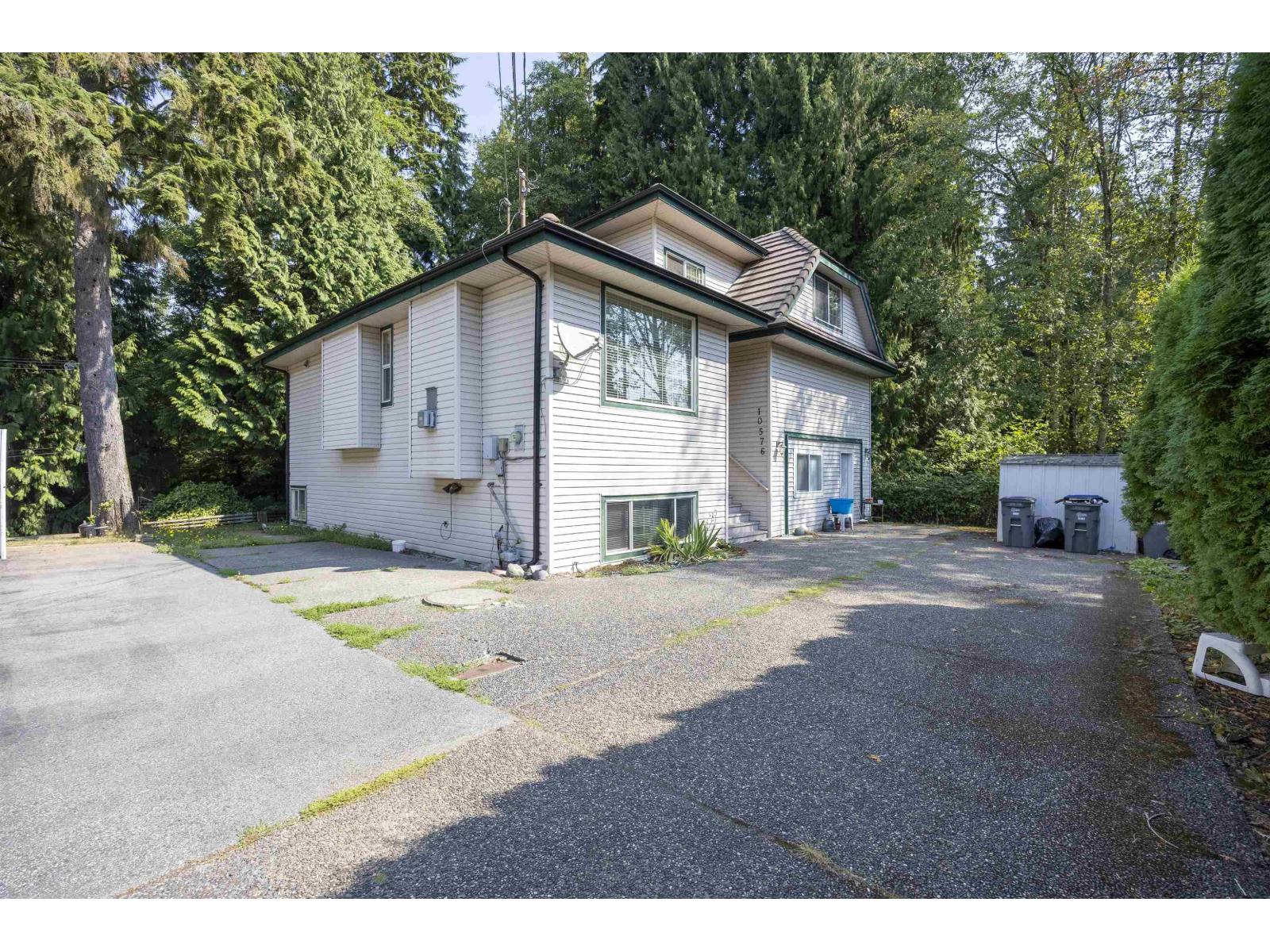 10576 154A STREET, surrey, British Columbia