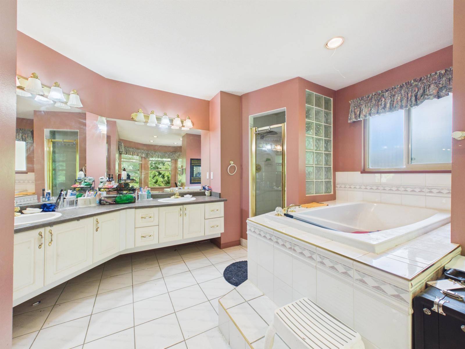 10576 154a Street, Surrey, British Columbia  V3R 4K1 - Photo 35 - R3160558