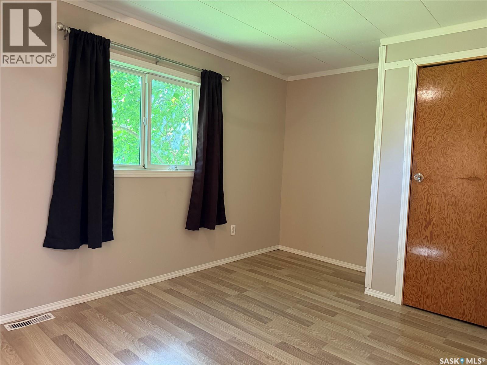 104 4th Avenue, Melfort, Saskatchewan  S0E 1A0 - Photo 17 - SK047182