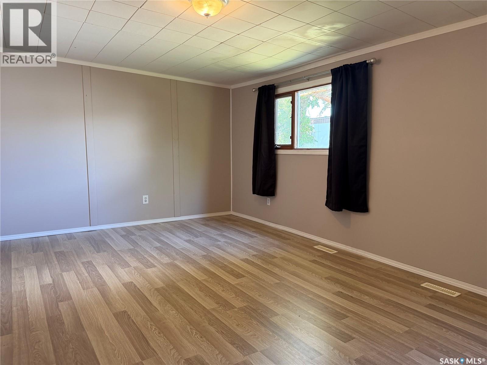 104 4th Avenue, Melfort, Saskatchewan  S0E 1A0 - Photo 20 - SK047182