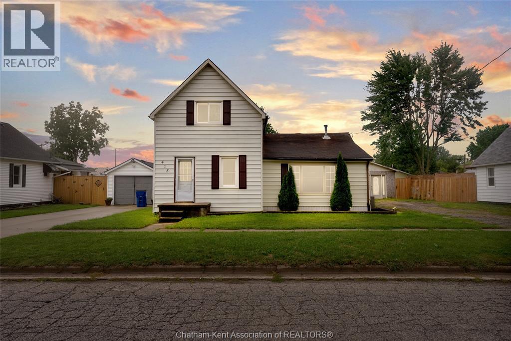 415 Queen STREET, Wallaceburg, Ontario