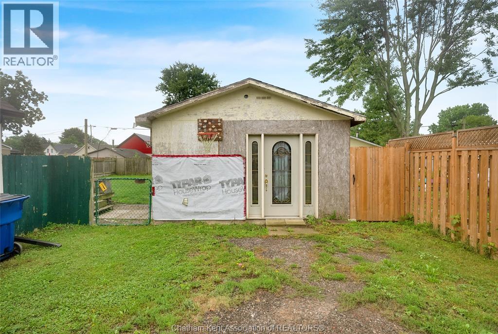415 Queen Street, Wallaceburg, Ontario  N8A 1G8 - Photo 46 - 26020836
