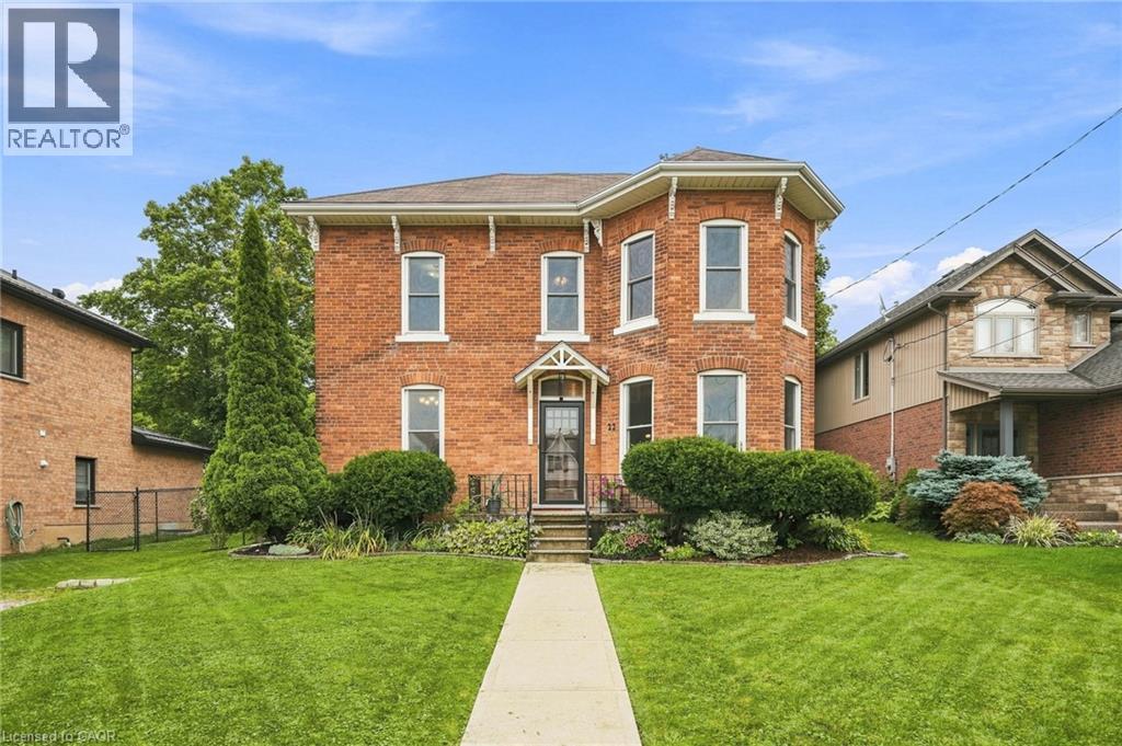 22 MUNSEE Street S, Cayuga, Ontario