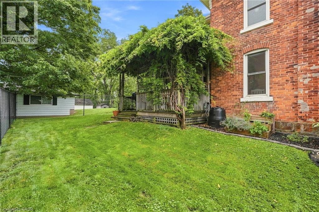 22 Munsee Street S, Cayuga, Ontario  N0A 1E0 - Photo 48 - 40859883