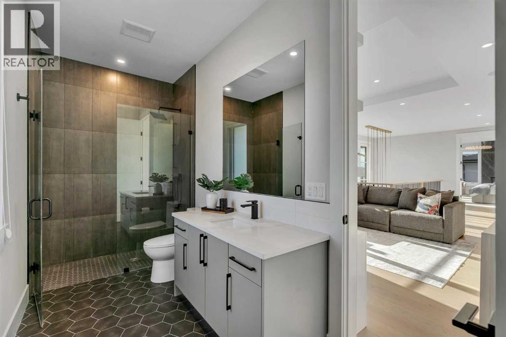 800 Elkton Close Sw, Calgary, Alberta  T3H 1W6 - Photo 43 - A2341812