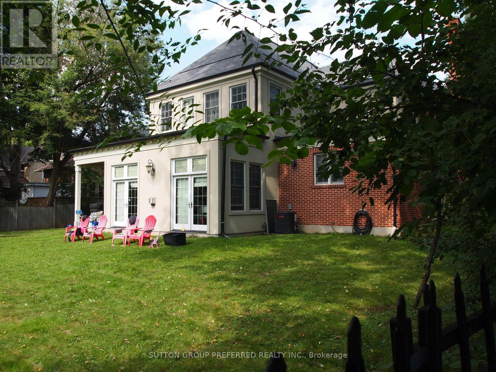 1185 Richmond Street, London East, Ontario  N6A 3L3 - Photo 2 - X13733962