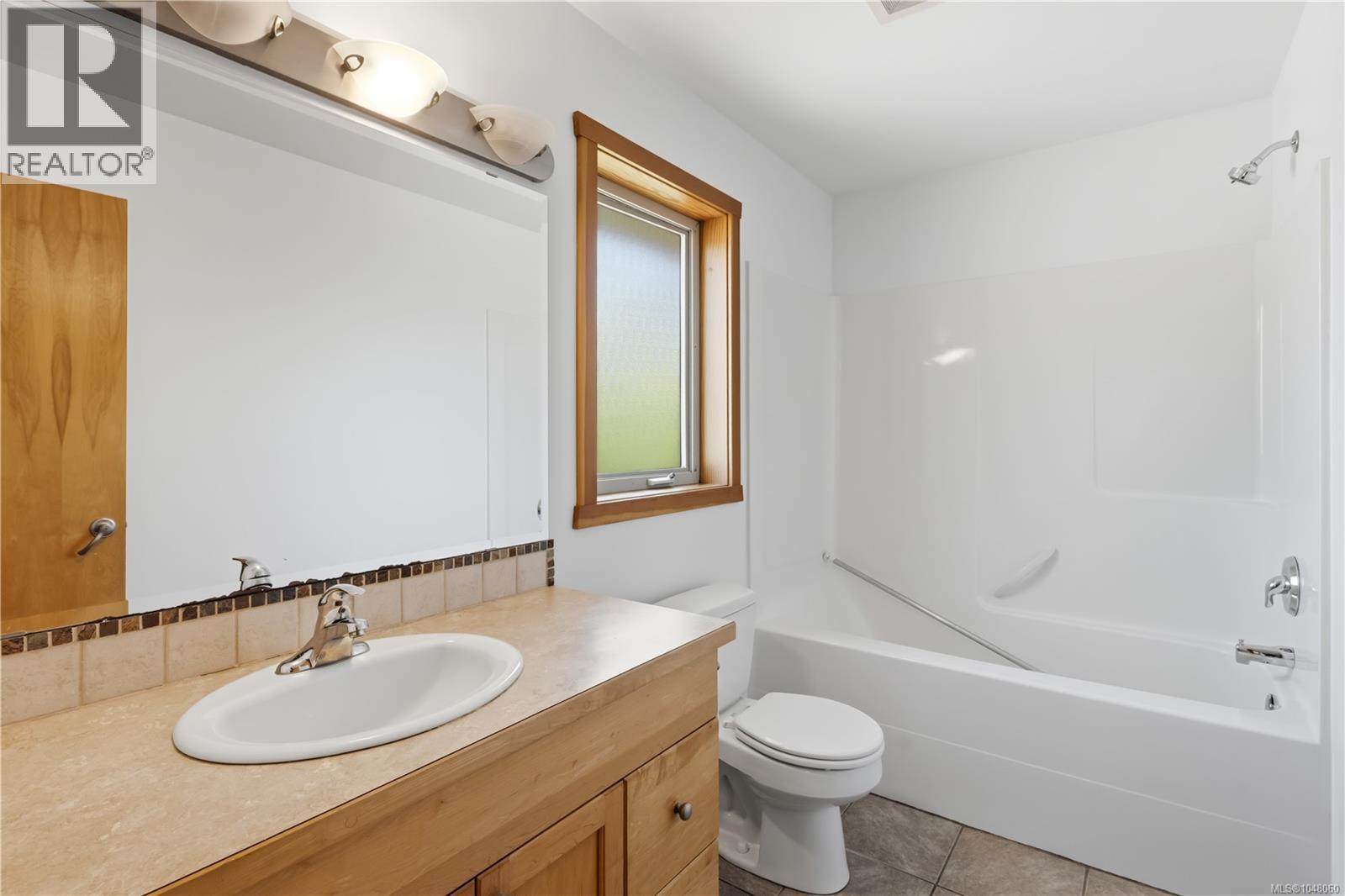 7 1626 Holly Cres, Ucluelet, British Columbia V0R 3A0 - Photo 7 - 1048060