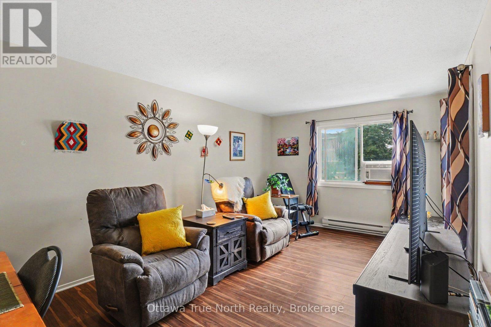 218 - 212 Viewmount Drive, Ottawa, Ontario  K2E 7X2 - Photo 5 - X13734034