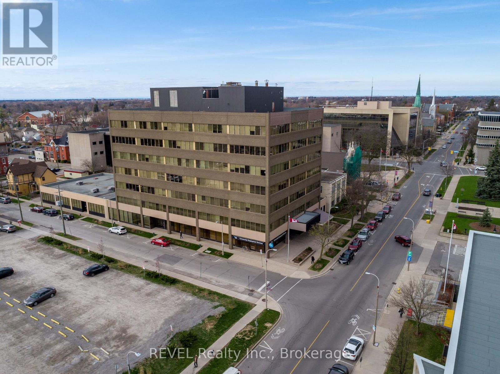 202 - 43 Church Street, St. Catharines, Ontario  L2R 7E1 - Photo 1 - X13734028
