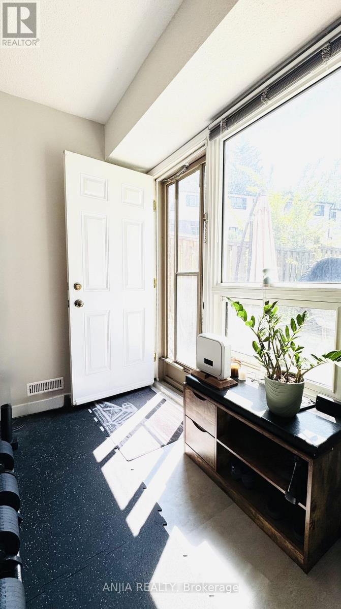 7 Purple Sageway, Toronto, Ontario  M2H 2Z6 - Photo 32 - C13730966