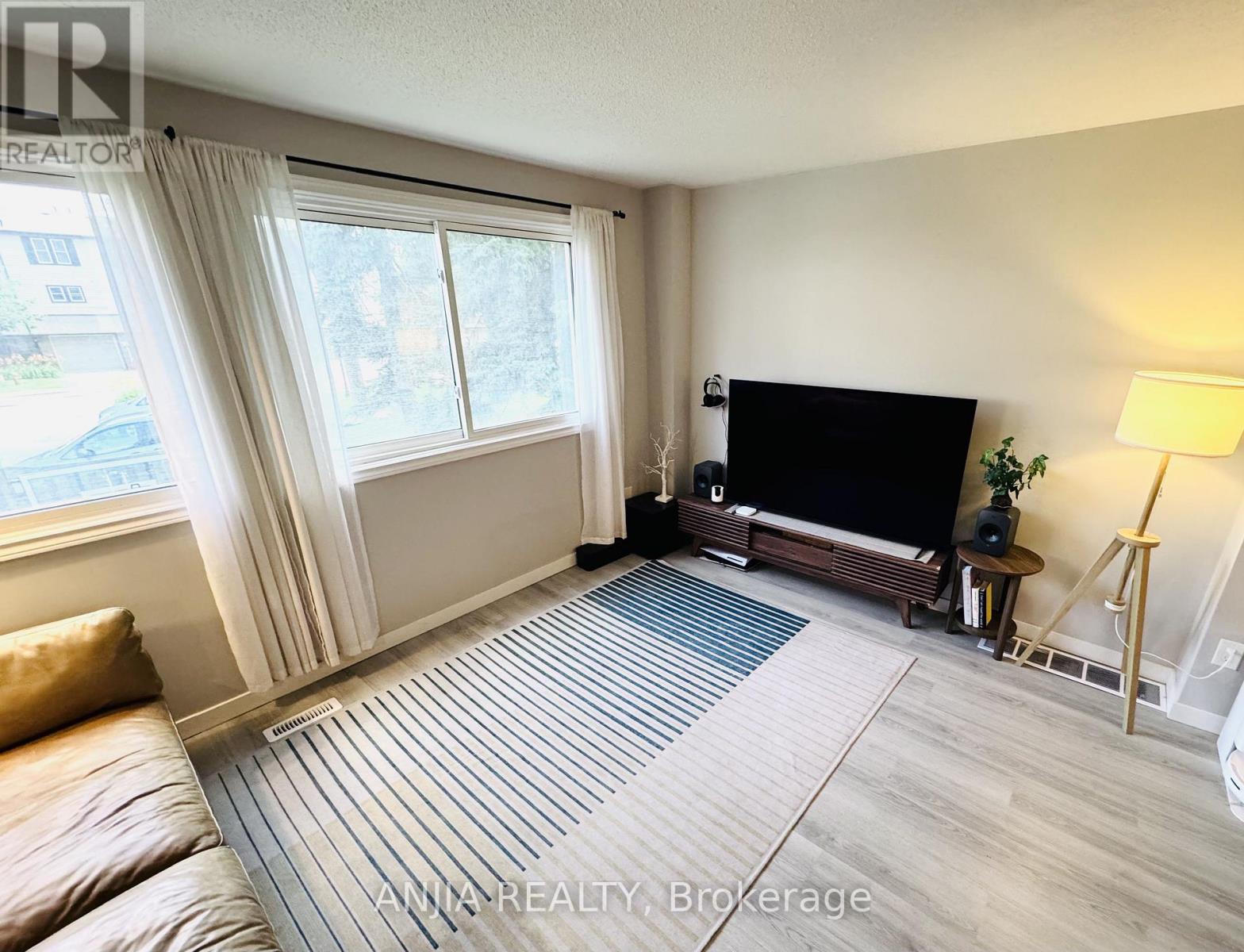 7 Purple Sageway, Toronto, Ontario  M2H 2Z6 - Photo 6 - C13730966