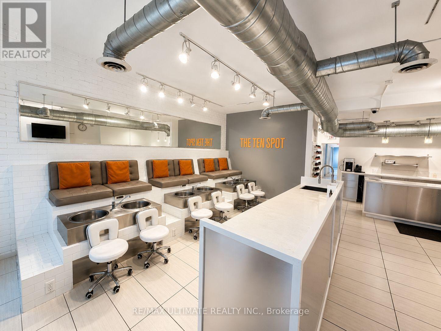 749 Queen Street W, Toronto, Ontario  M6J 1G1 - Photo 14 - C13733954
