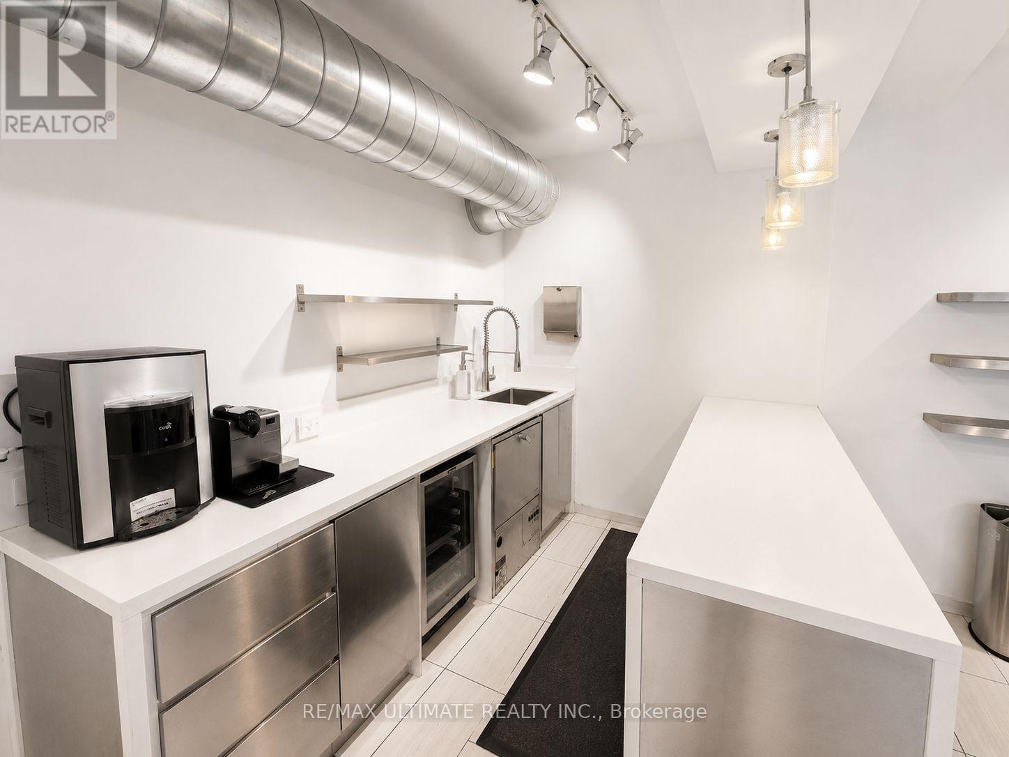 749 Queen Street W, Toronto, Ontario  M6J 1G1 - Photo 15 - C13733954