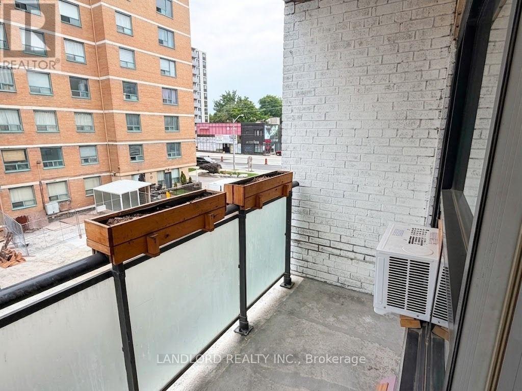 204 - 420 Eglinton Avenue E, Toronto, Ontario  M4P 1L8 - Photo 15 - C13733972