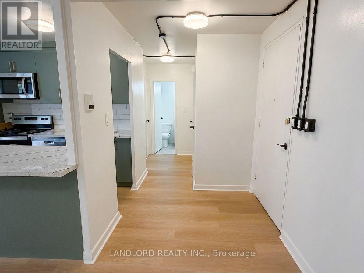 204 - 420 Eglinton Avenue E, Toronto, Ontario  M4P 1L8 - Photo 9 - C13733972