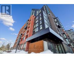 426 - 8 TIPPETT ROAD, Toronto, Ontario