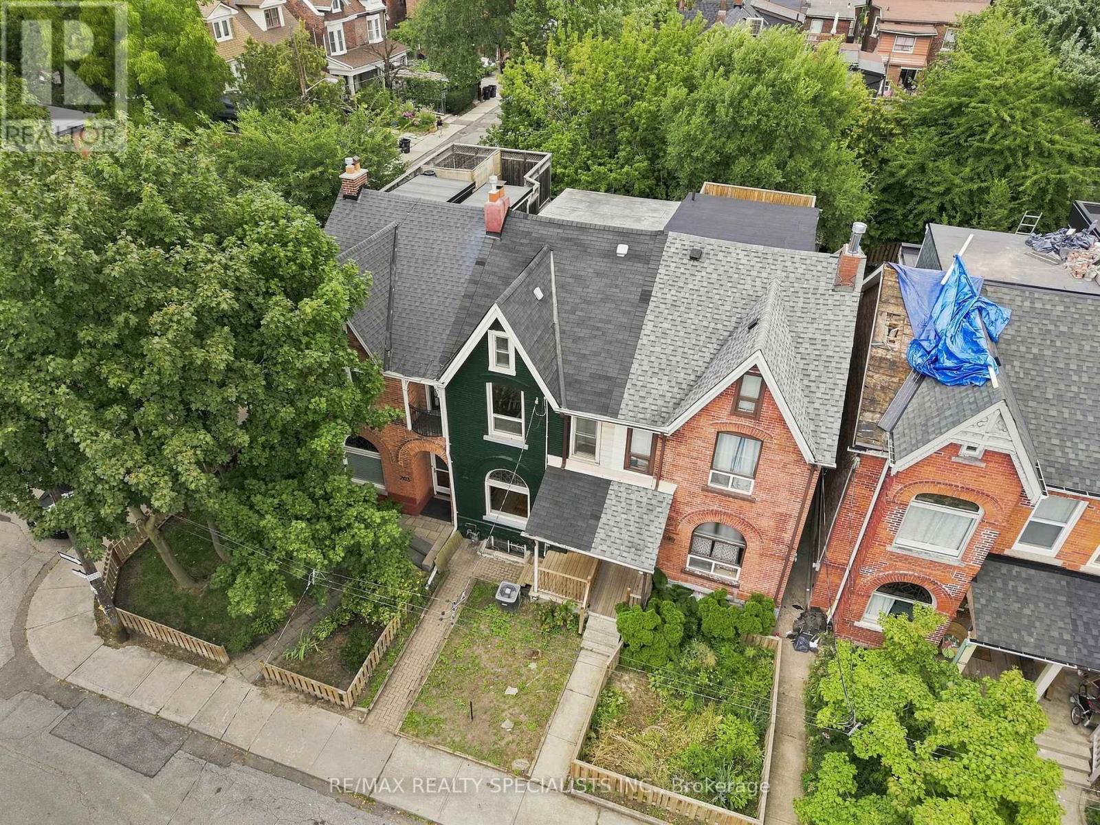 201 Concord Avenue, Toronto, Ontario  M6H 2P2 - Photo 2 - C13734112