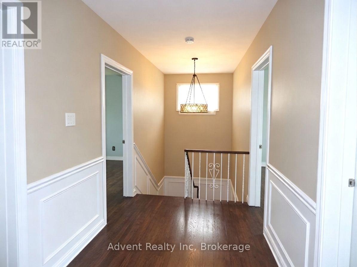 73 Overbank Crescent, Toronto, Ontario  M3A 1W1 - Photo 15 - C13734118