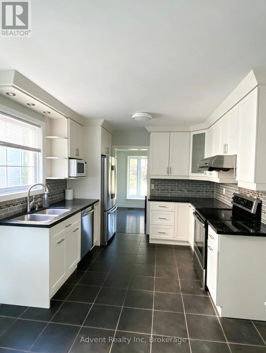 73 Overbank Crescent, Toronto, Ontario  M3A 1W1 - Photo 7 - C13734118