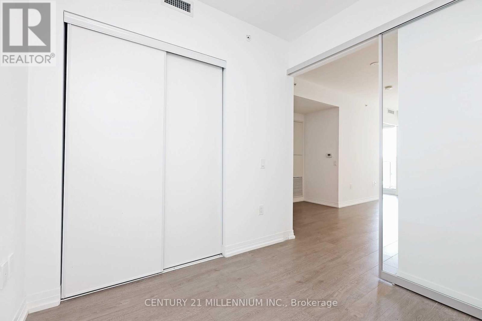 819 - 251 Jarvis Street, Toronto, Ontario  M5B 0C3 - Photo 10 - C13734144